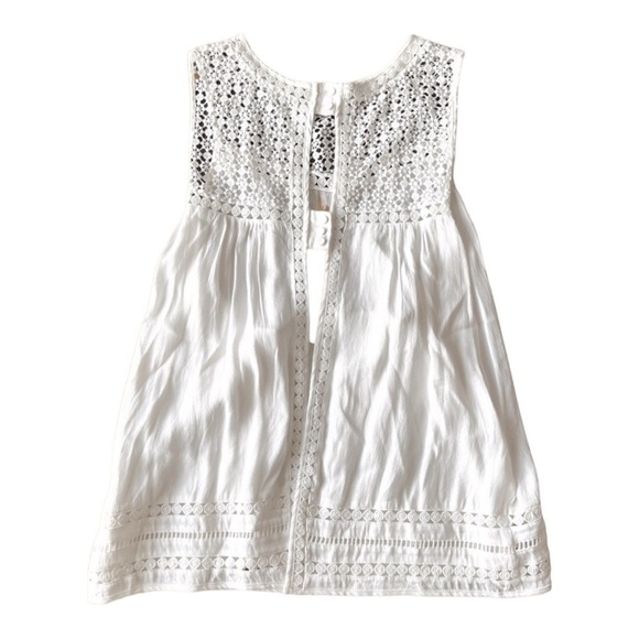 Market & Spruce White Lace Partial Open Back Sleeveless Top Size Medium - Picture 5 of 9